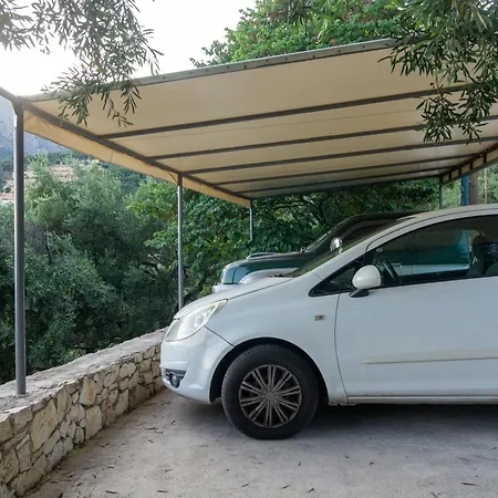 Lemon Tree House Katávolos