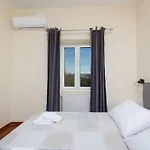 Lemon Tree House